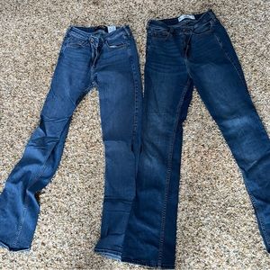 Hollister Mid Rise Bootcut Jeans Juniors Size 5 (2 pairs)